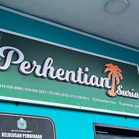 Perhentian Suria Hotel Kampong Pasir Petani Ngoại thất bức ảnh