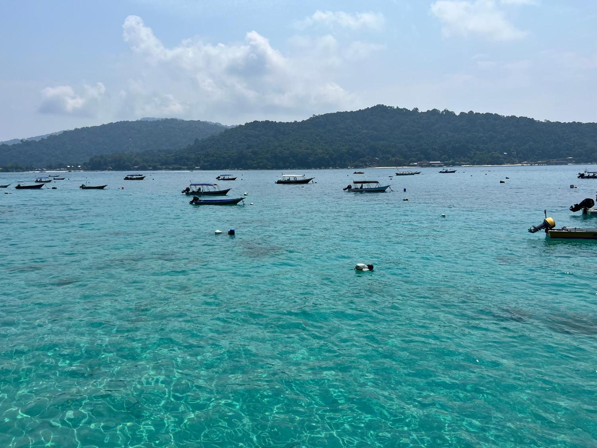 Perhentian Suria Hotel Kampong Pasir Petani Ngoại thất bức ảnh
