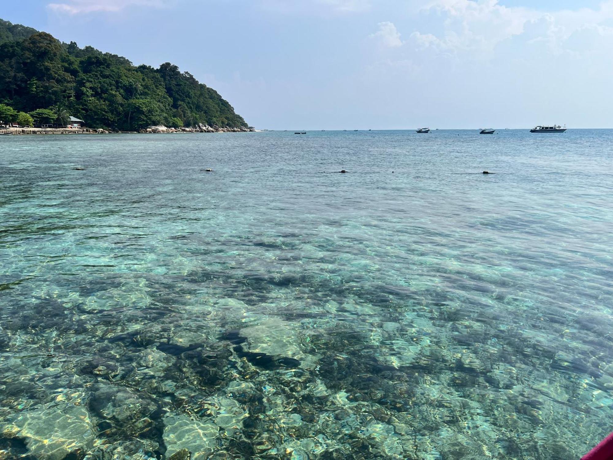 Perhentian Suria Hotel Kampong Pasir Petani Ngoại thất bức ảnh